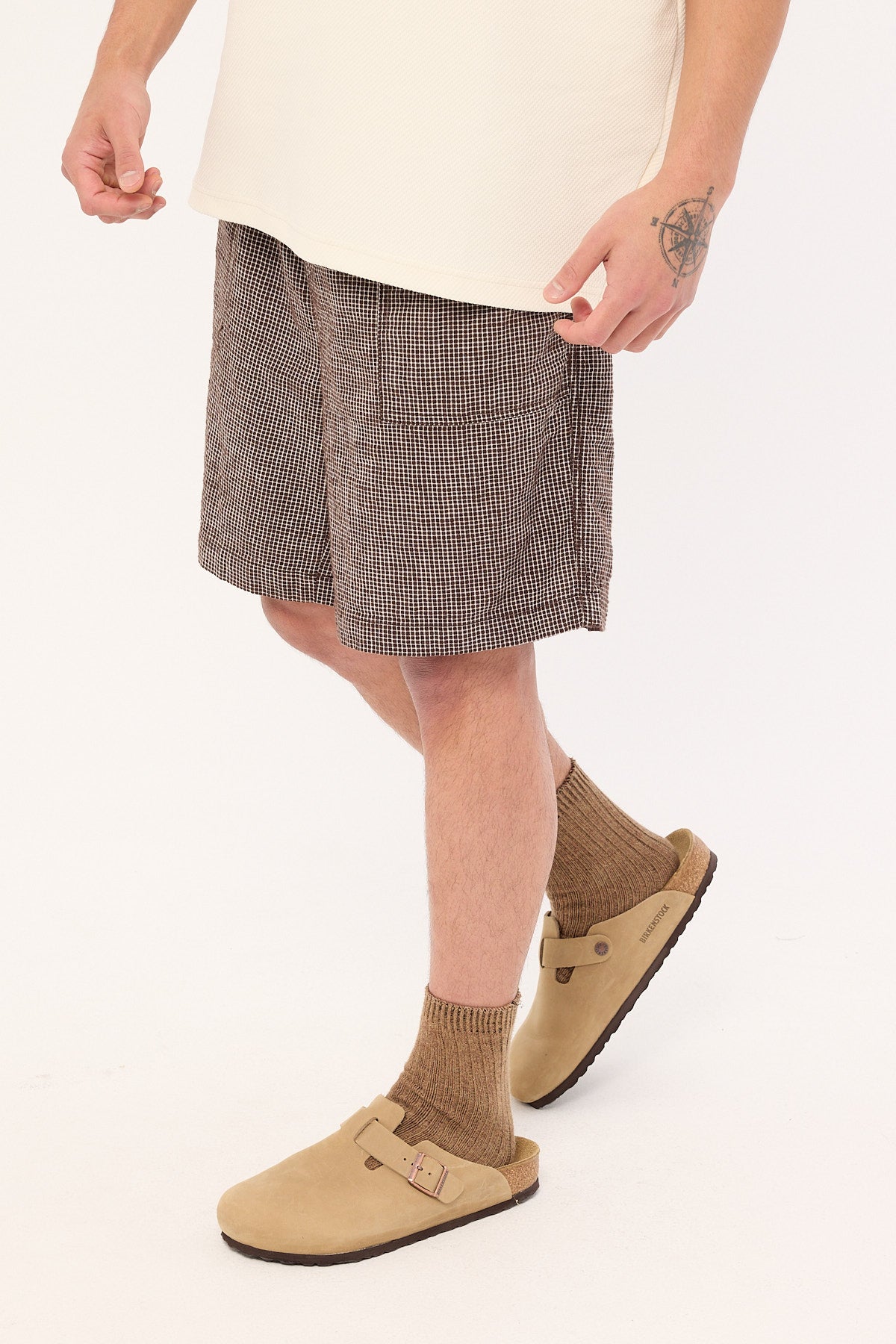 Common Need Truman Baggy Short Brown Check