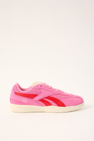 Reebok Womens Hammer Street Sneaker Playful Pink/Chalk/Sport Red