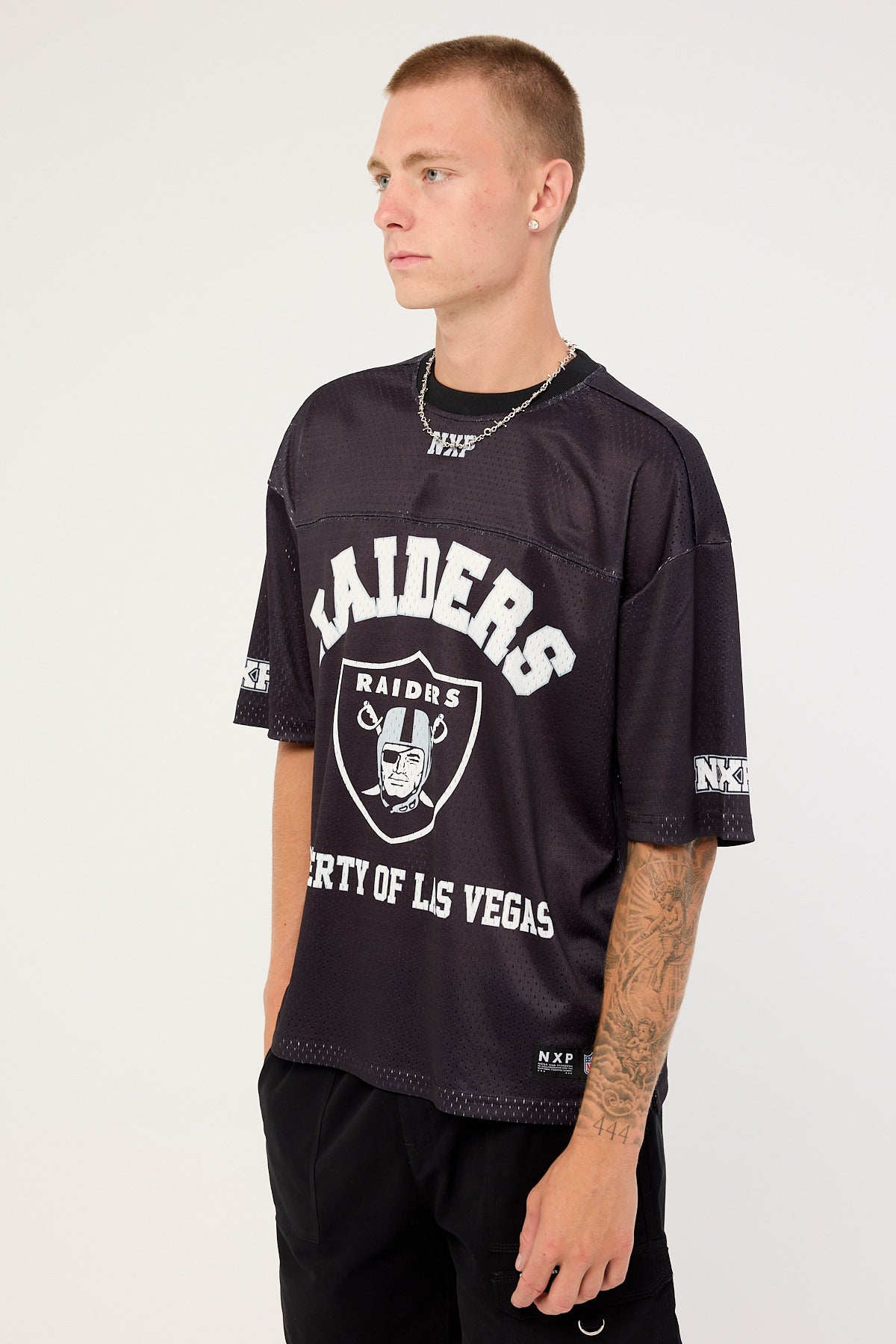 Nena & Pasadena LV-Raiders Property Tee Jet Black