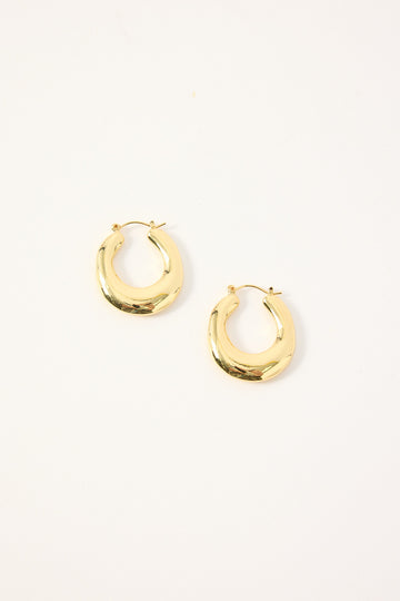 Perfect Stranger Wavy Hoop Earrings 18K Gold