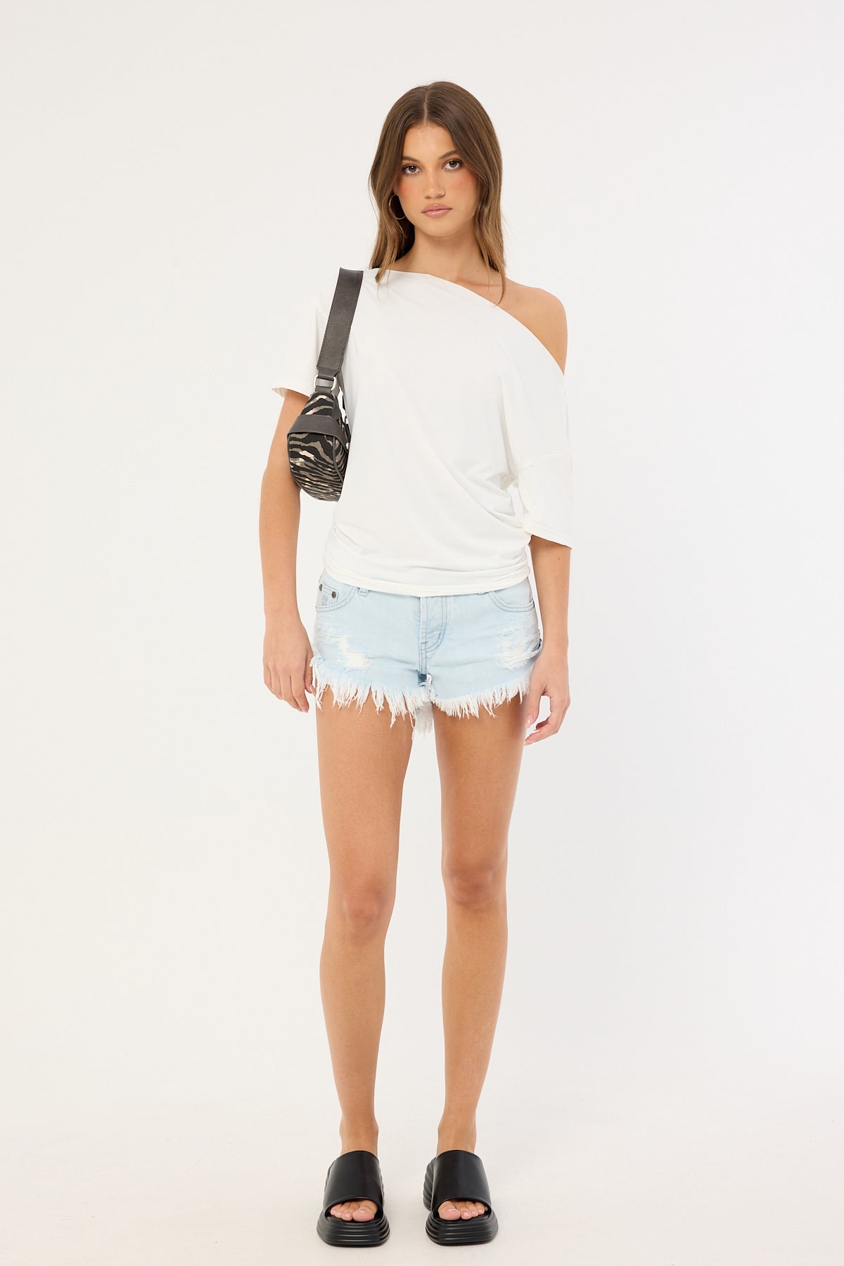 One Teaspoon Dukes Low Waist Mini Denim Shorts Xanthe
