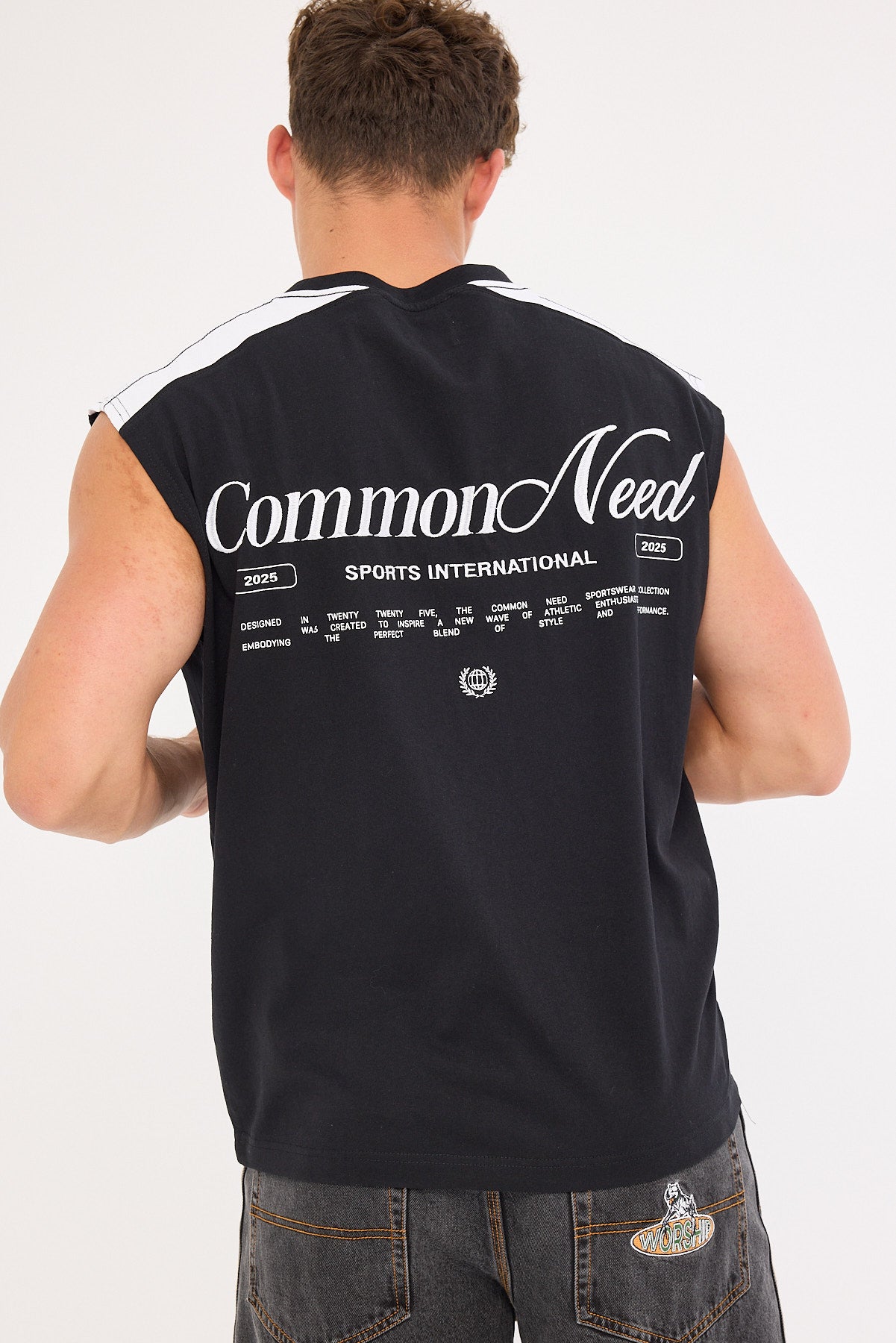 Common Need Blockade Muscle Tank Black/White