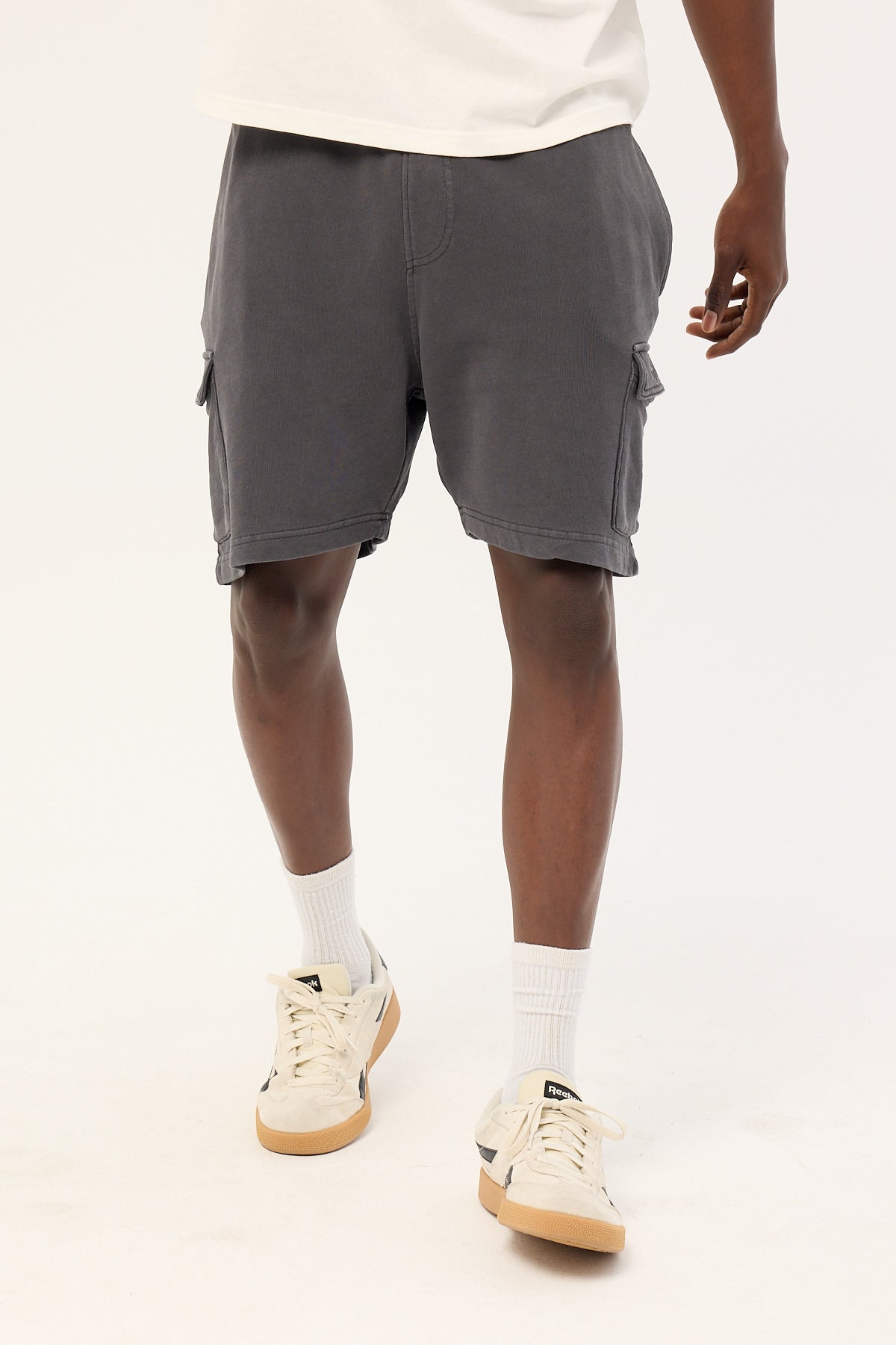 Common Need Relaxed Loopback Cargo Short Washed Black