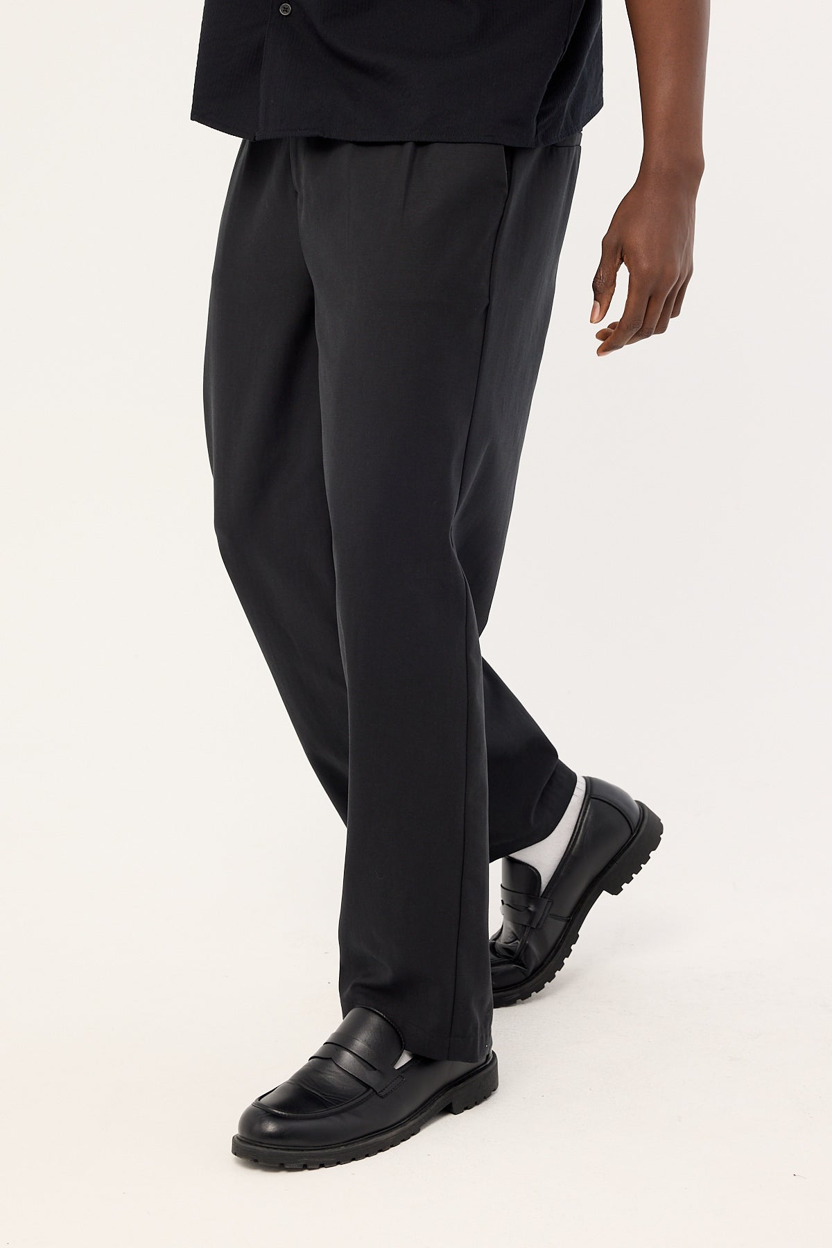 Common Need Jaxon Baggy Tailored Trouser Black