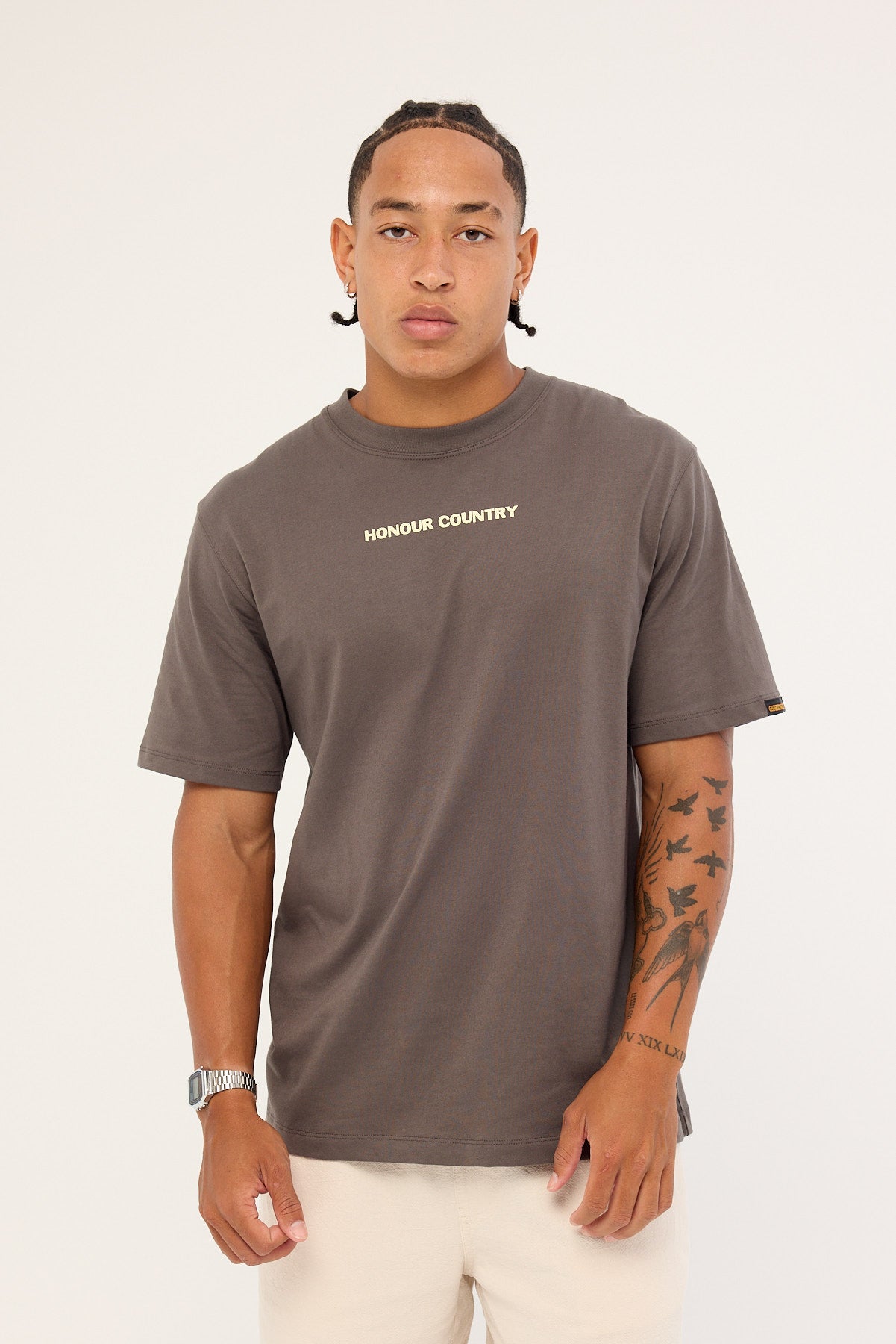 Clothing The Gaps Block Honoour Country Tee Charcoal