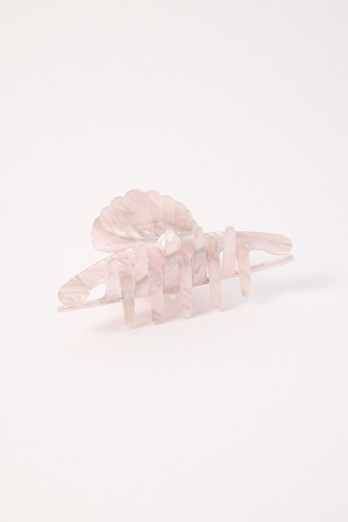 Token Shell Pearl Hair Claw Clip Pink