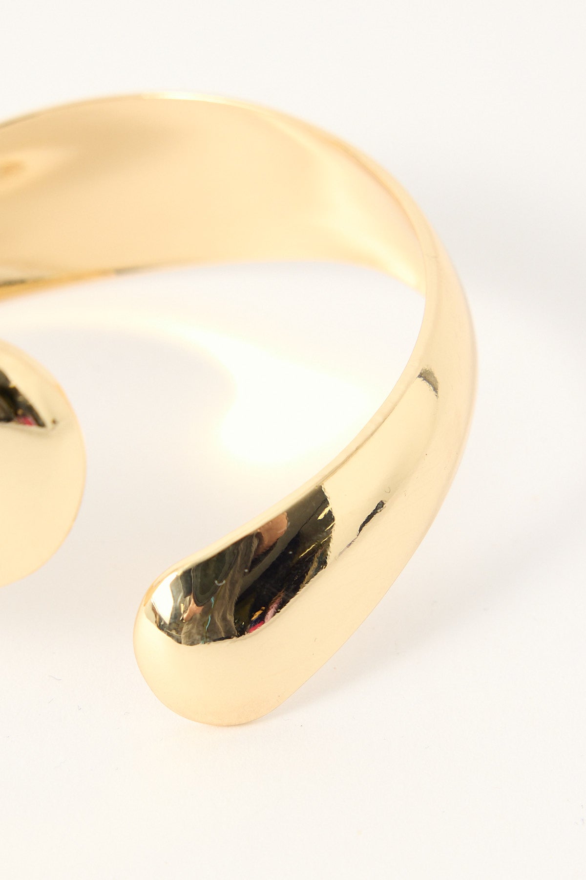 Token Wave Bangle Gold
