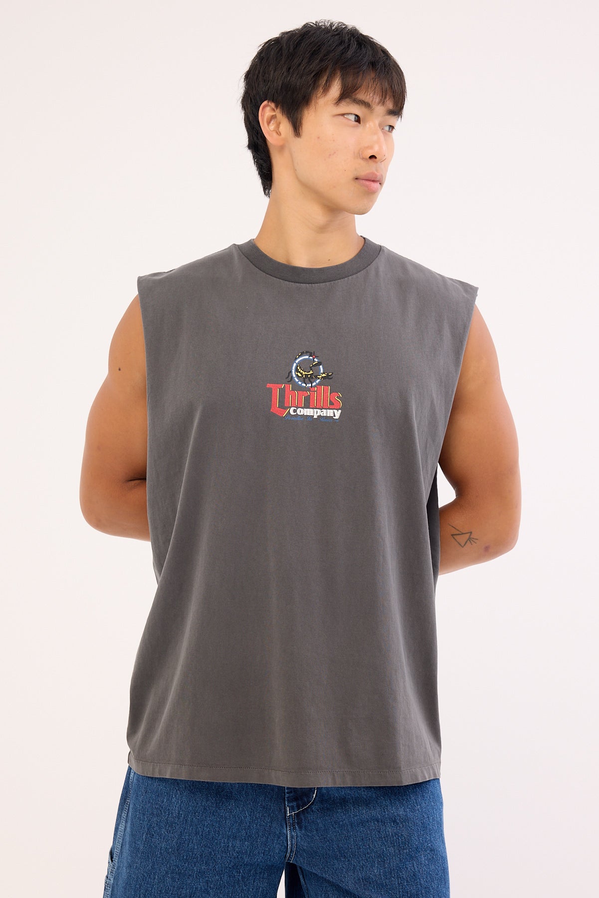 Thrills Banquet Merch Fit Muscle Tee Merch Black