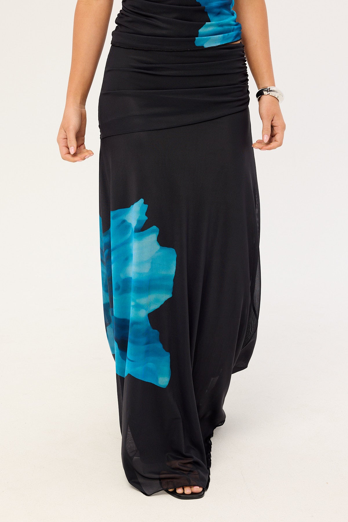 Perfect Stranger Belle Maxi Skirt Blue Print