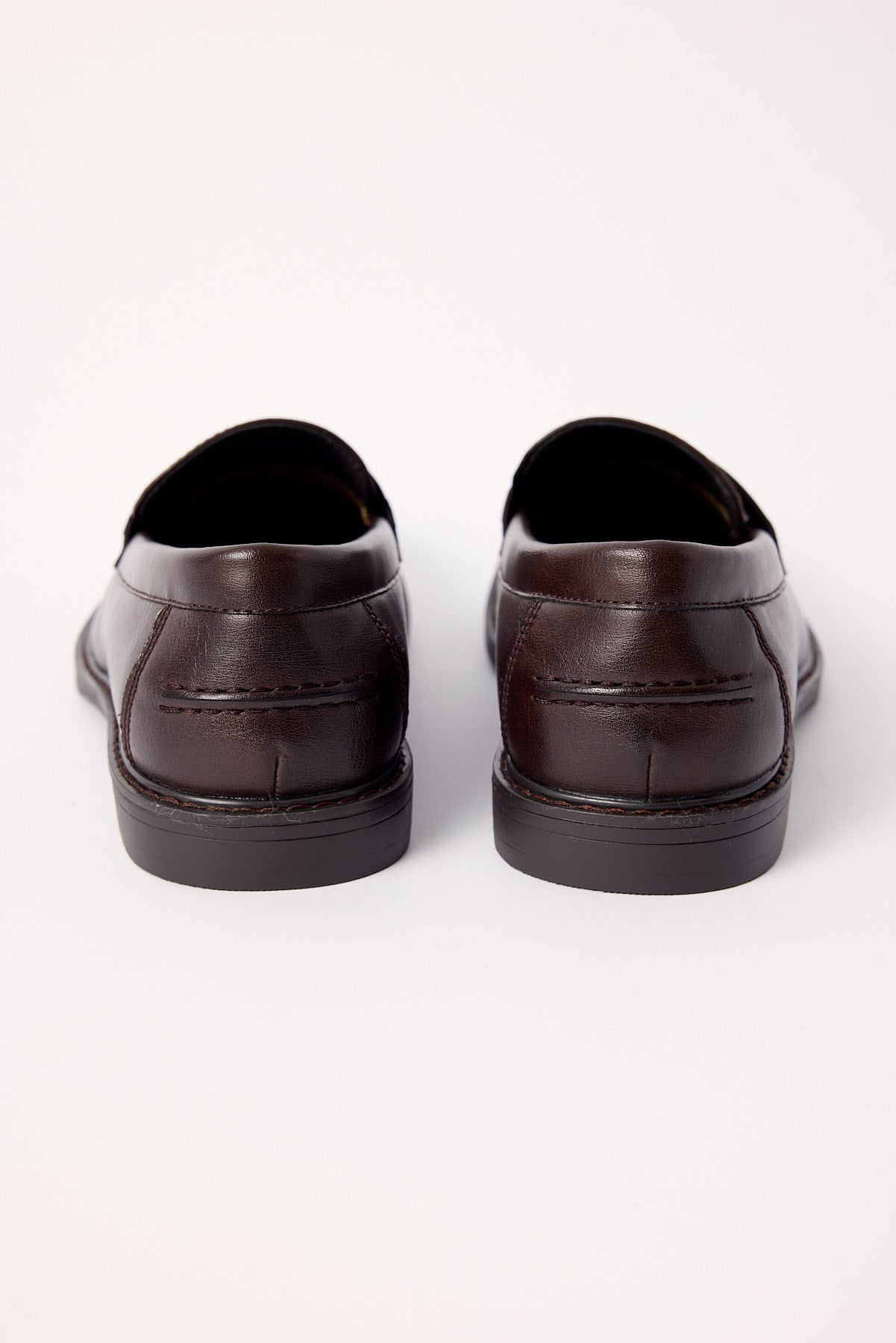 Uncut Hutch PU Loafer Cafe