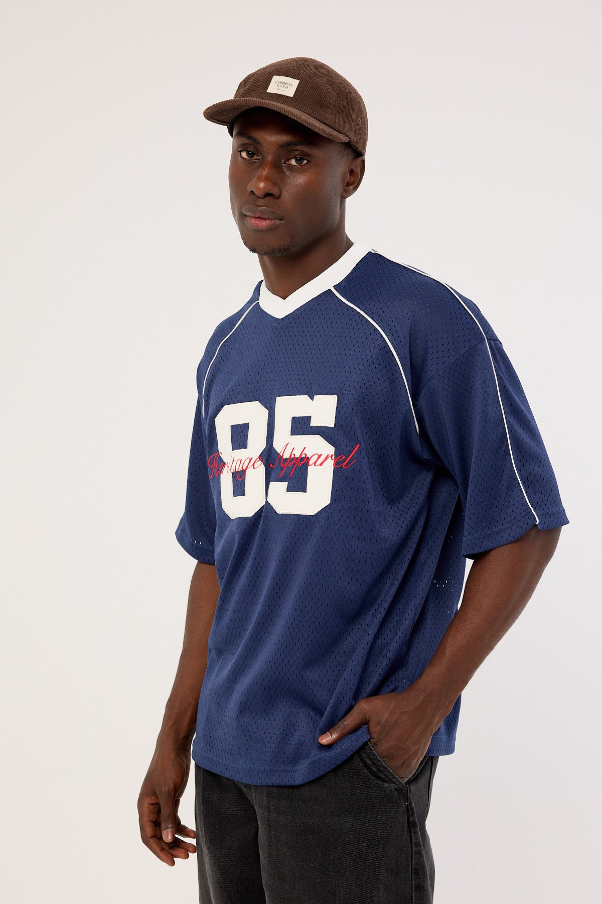 Common Need Jackson V-Neck Jersey Navy