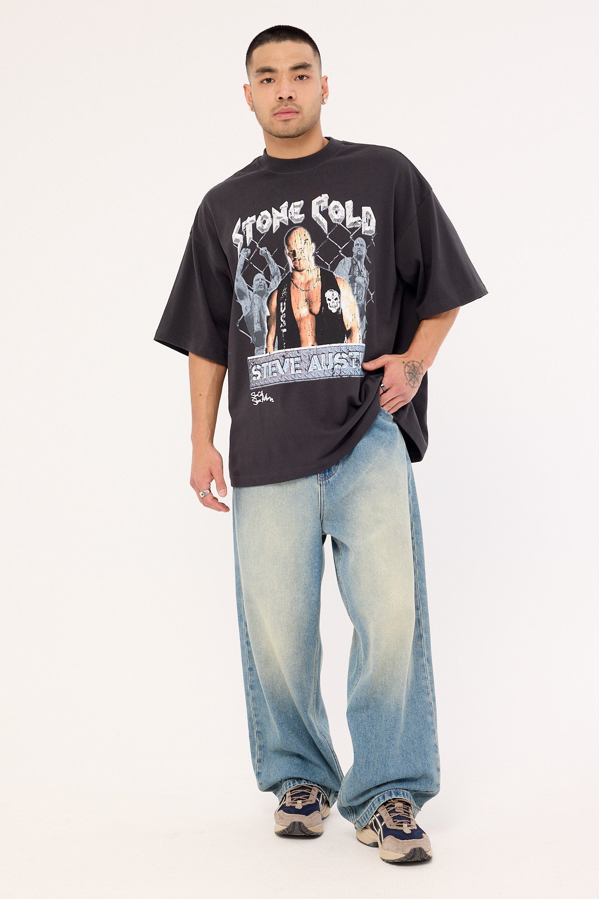 Mitchell & Ness Stone Cold Oversize Boxy Tee Faded Black