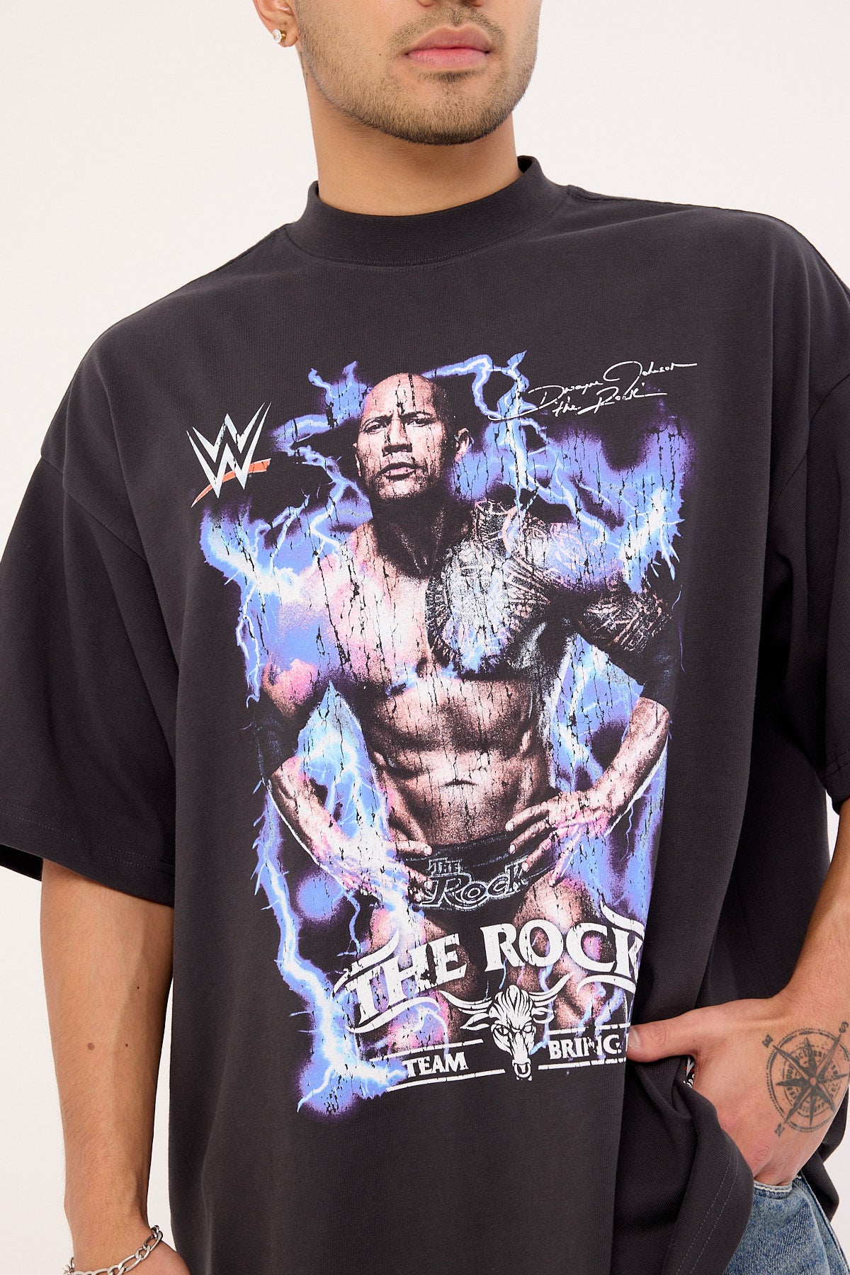 Mitchell & Ness The Rock Final Boss Oversize Boxy Tee Faded Black