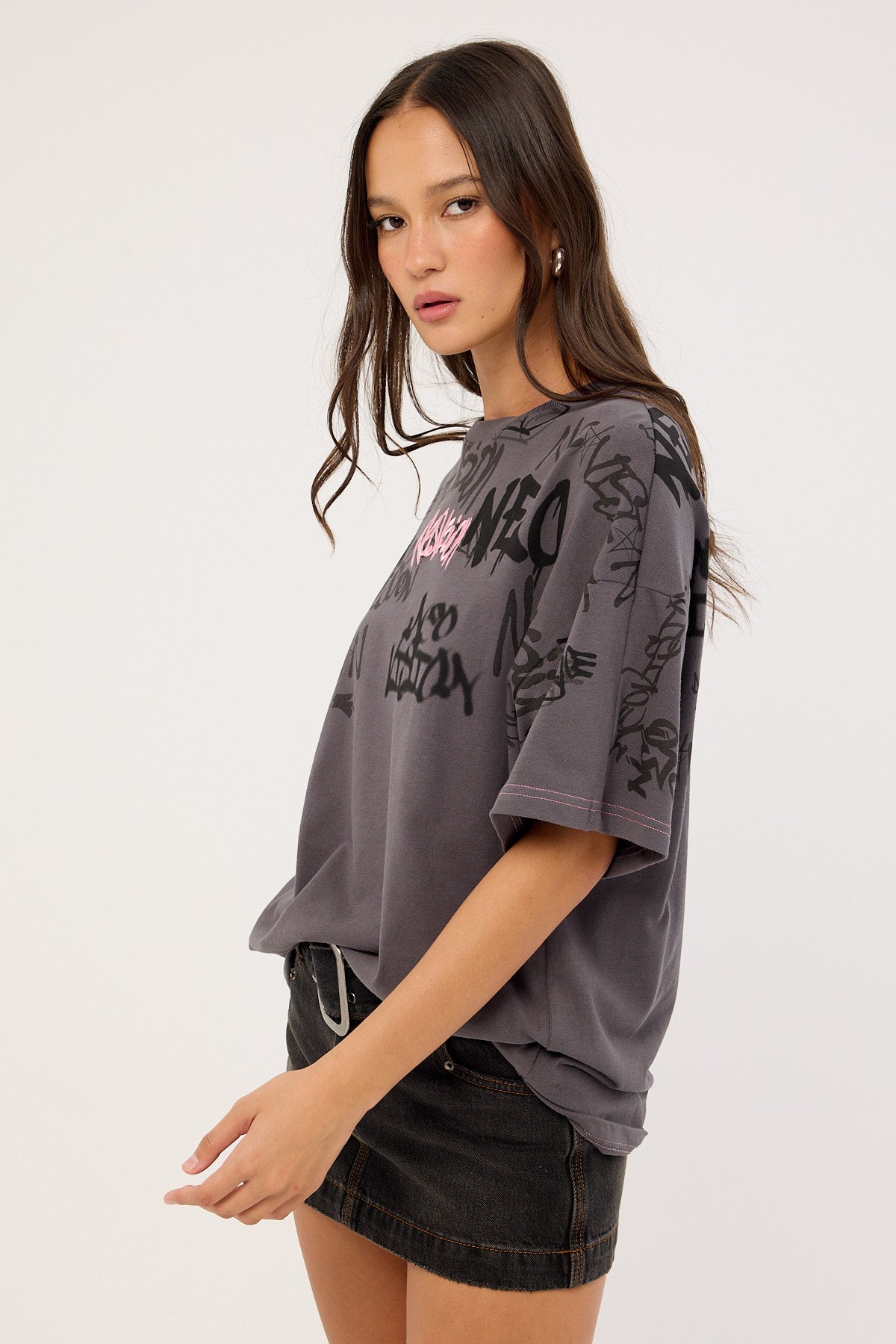 Neovision Tagger Relaxed Tee Washed Black