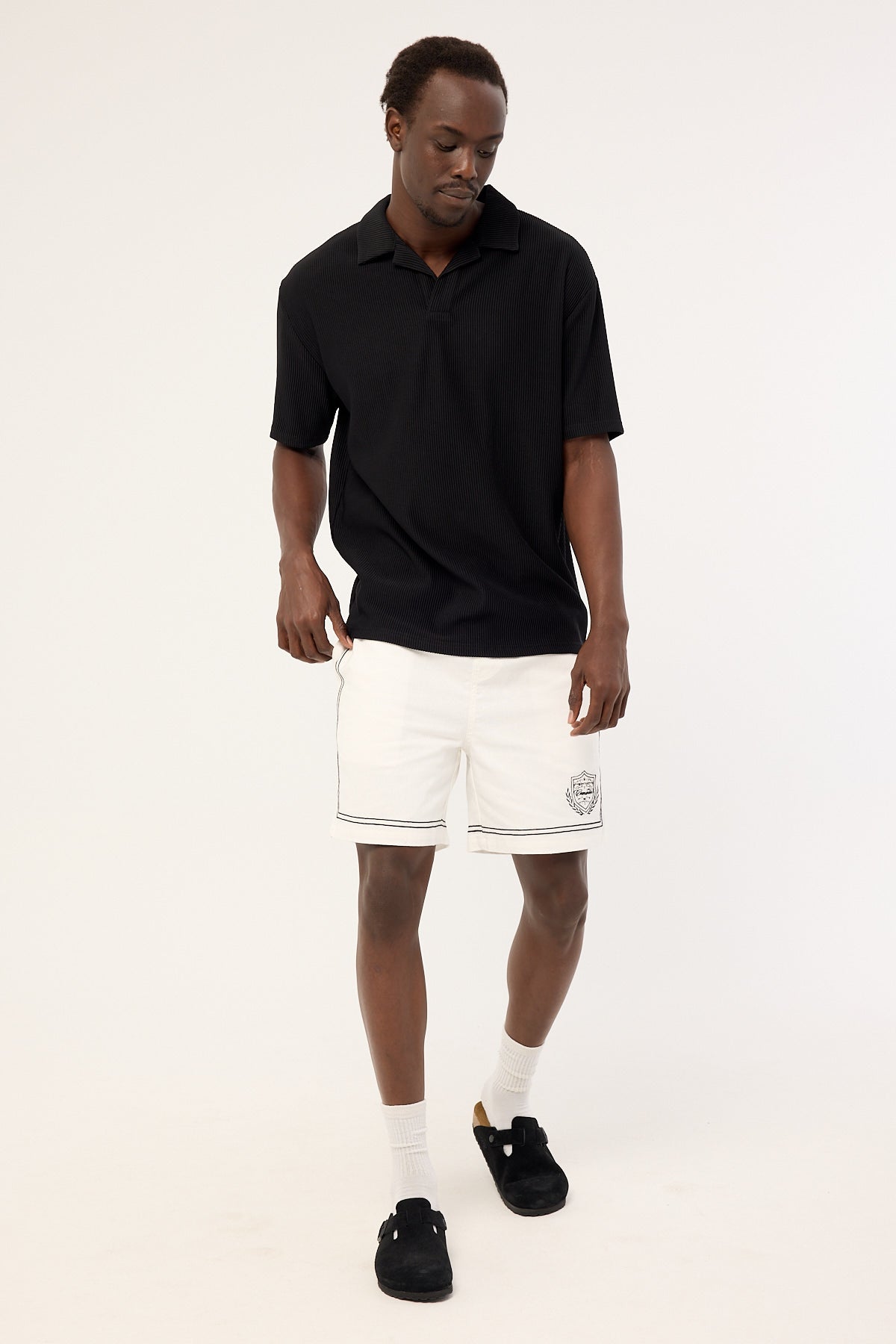 Common Need Token Elastic Waist Short White