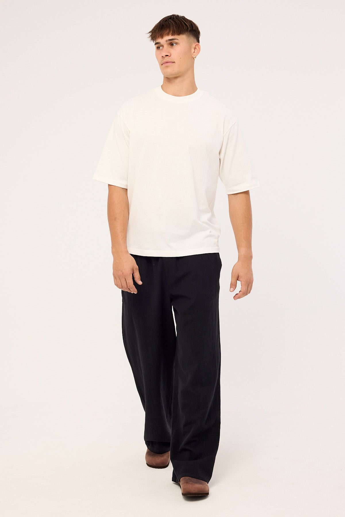 Common Need Sorrento Baggy Linen Pant Black
