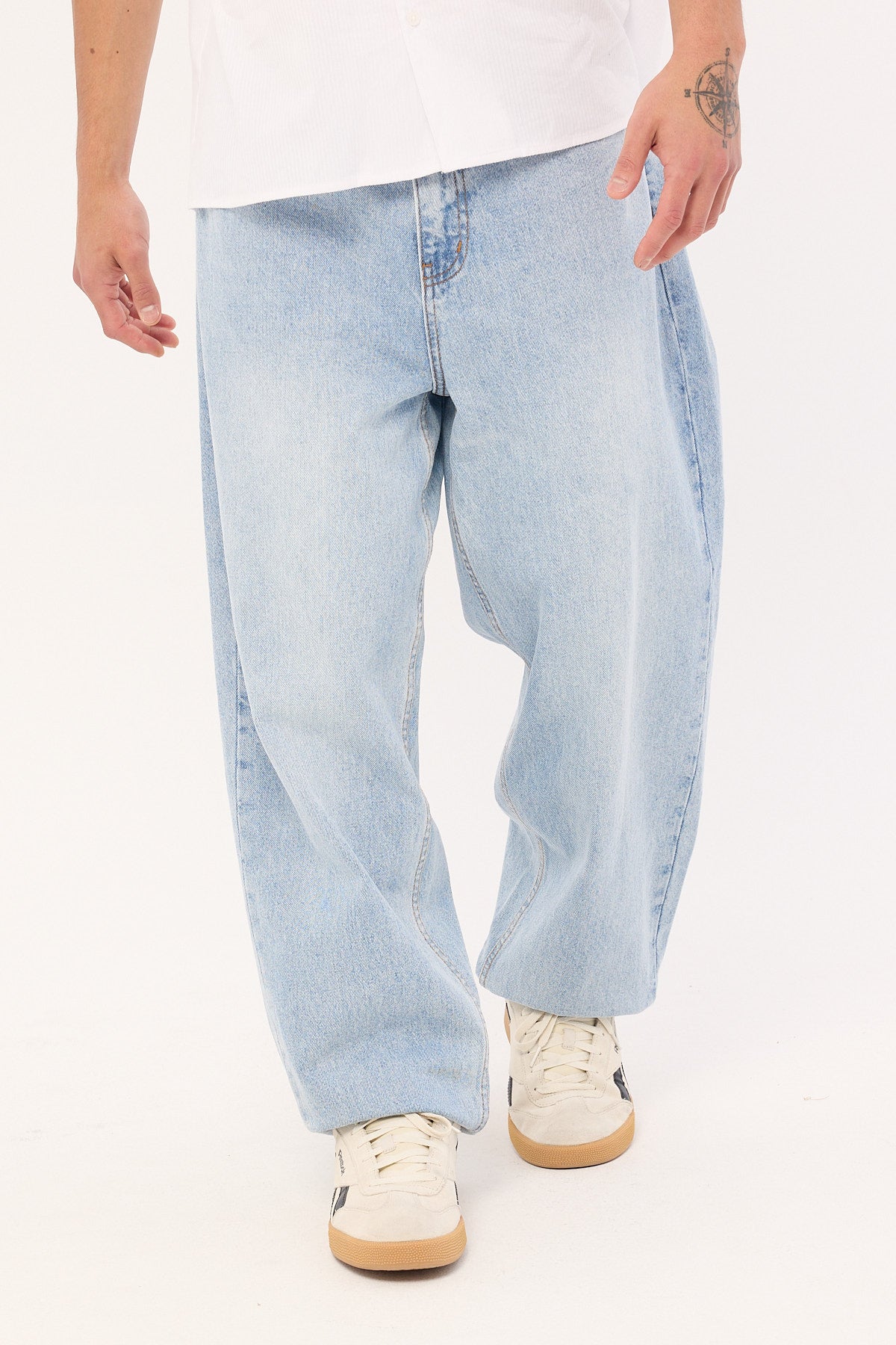 Common Need Concord Baggy Jean Fog Blue