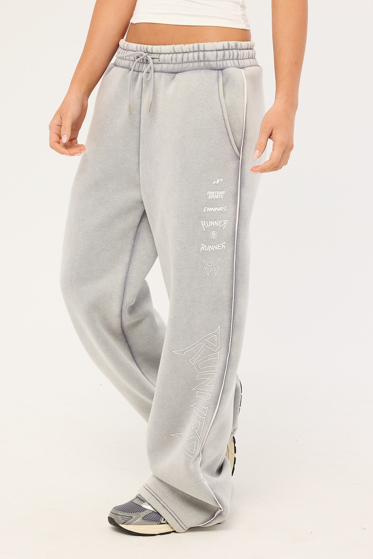 Front Runner Hypercore Wide Leg Tracke Pant Concrete