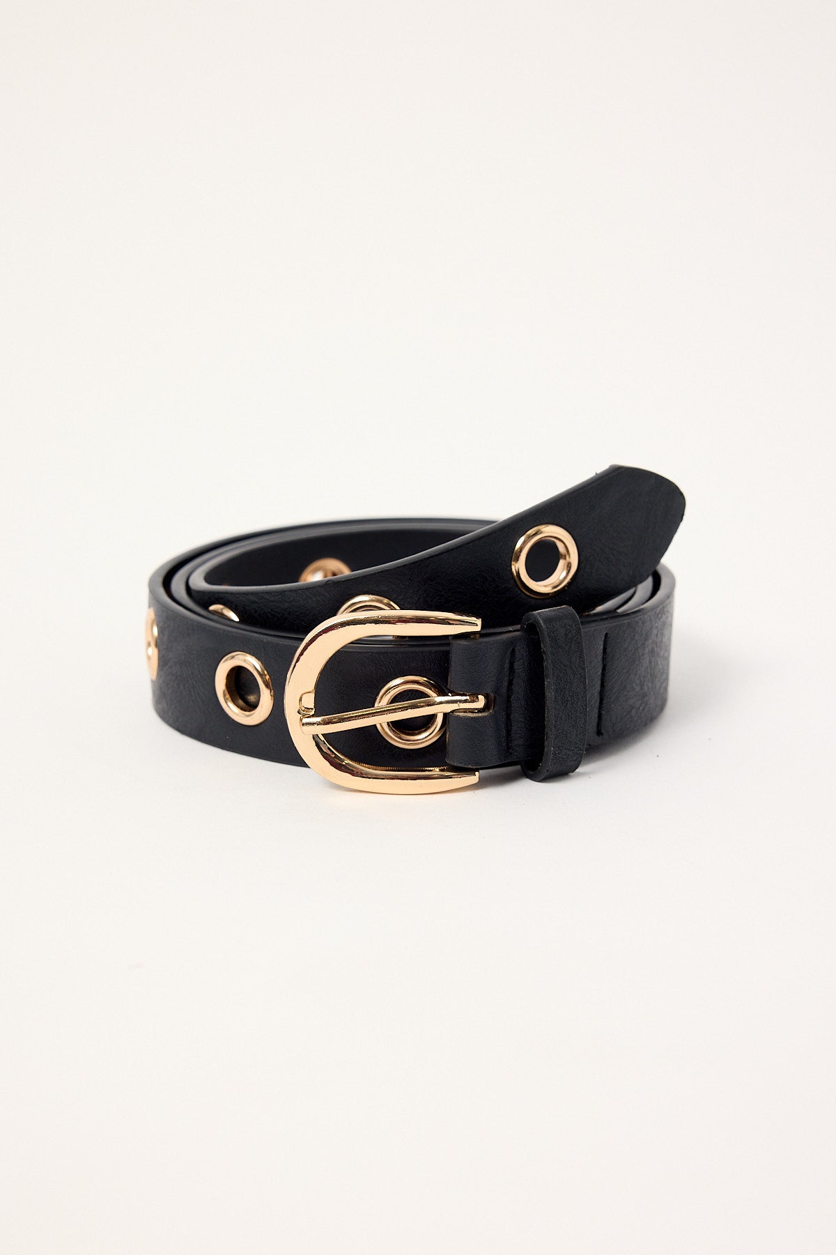 Token Latch Eyelet Belt Black