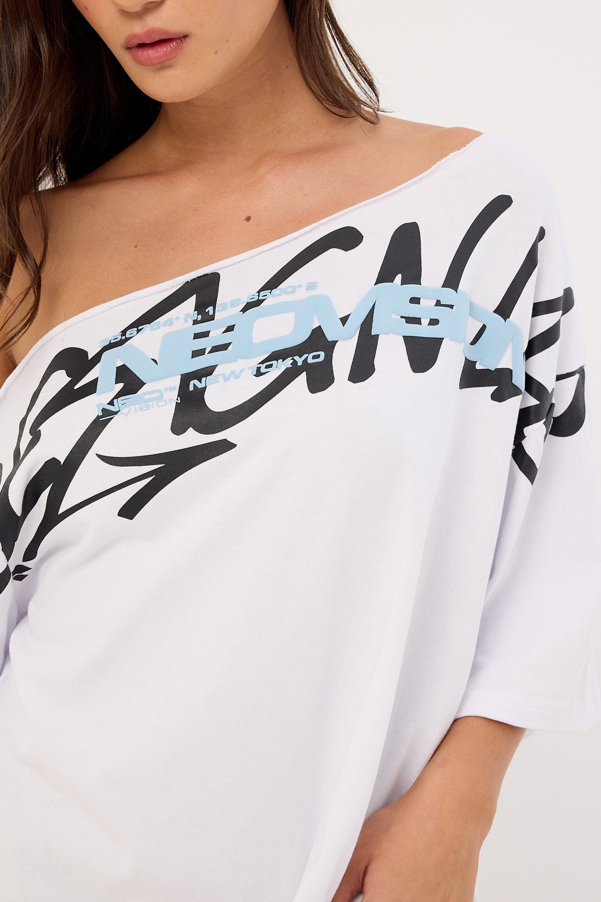 Neovision Shard Off Shoulder Relaxed Tee White