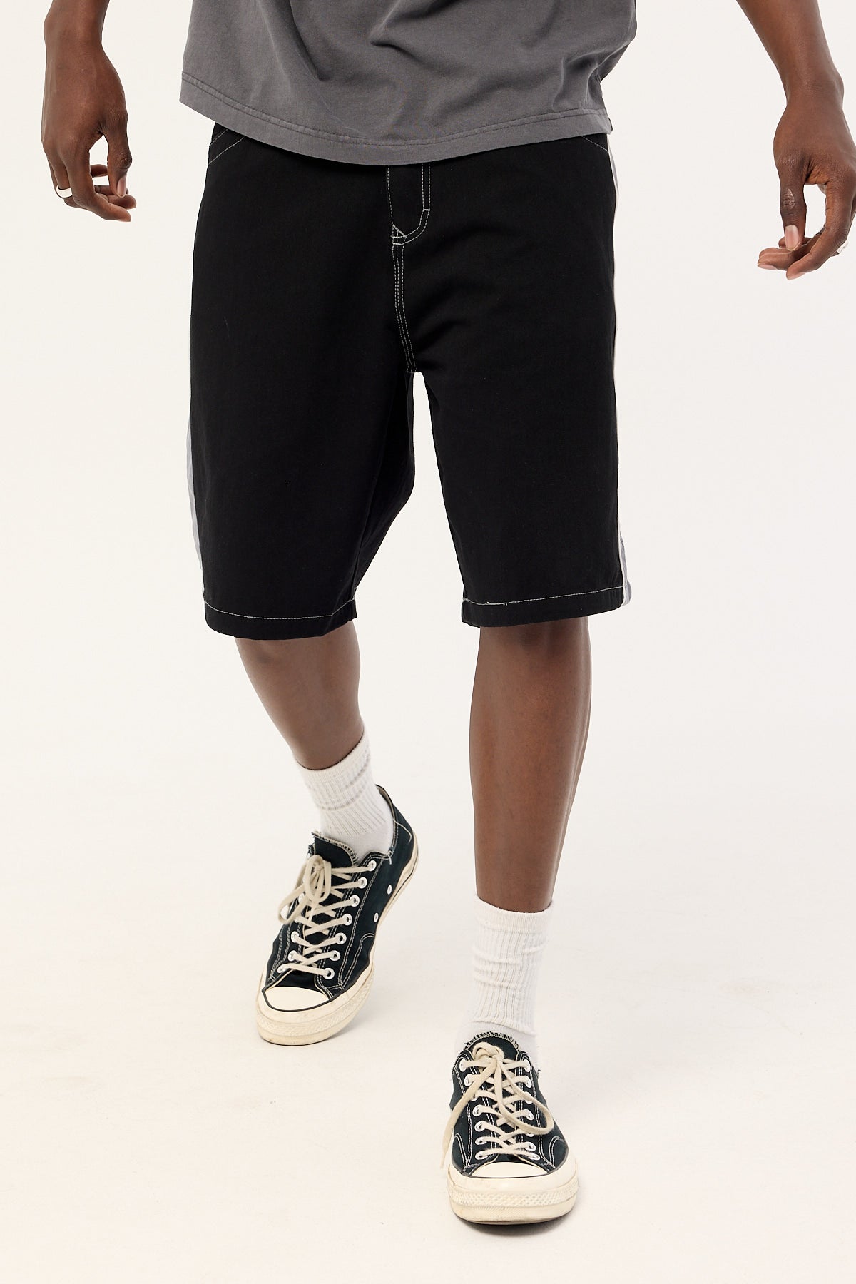 Rusty Flip Lines Baggy Short Black