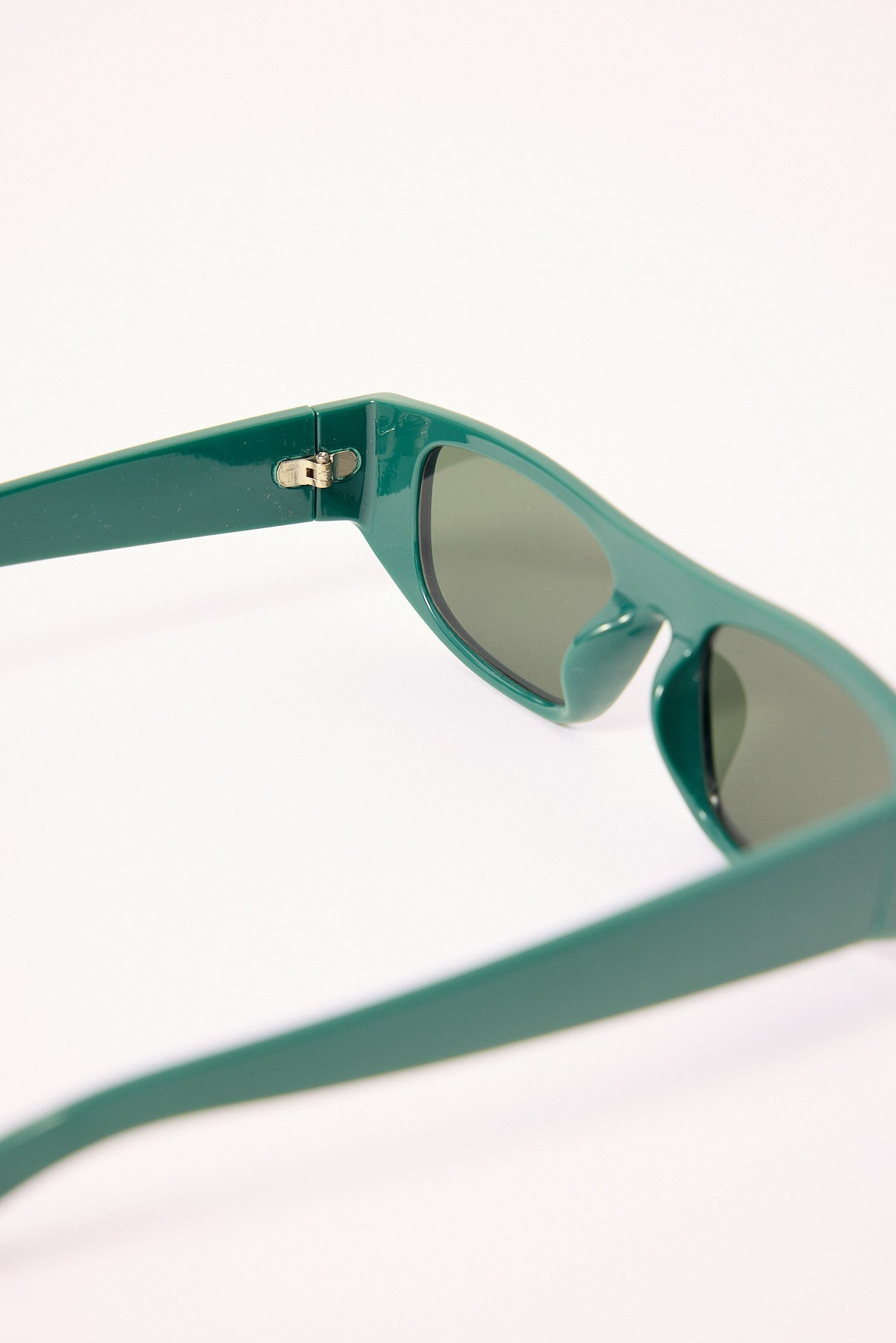 Unity Eyewear Clash Bottle Green