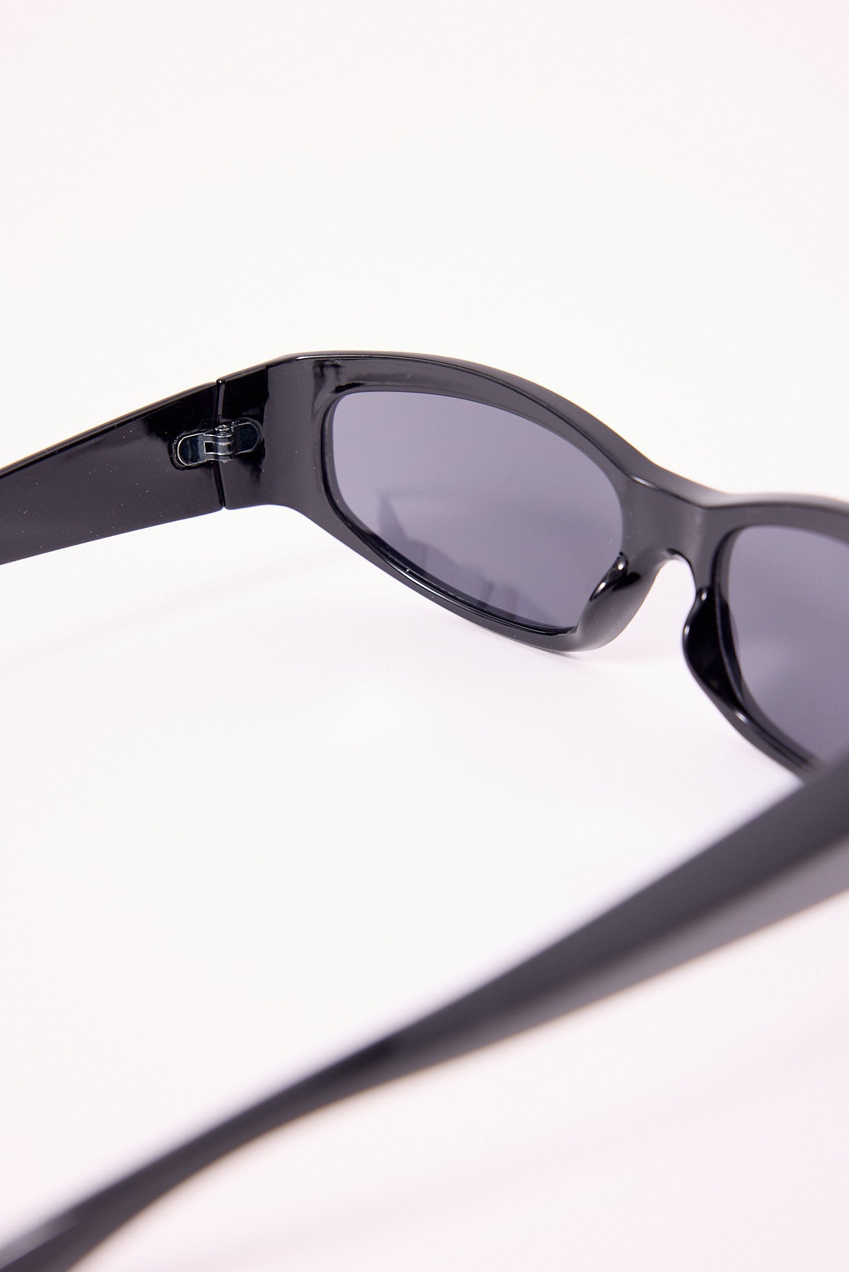 Unity Eyewear Dynamite Black