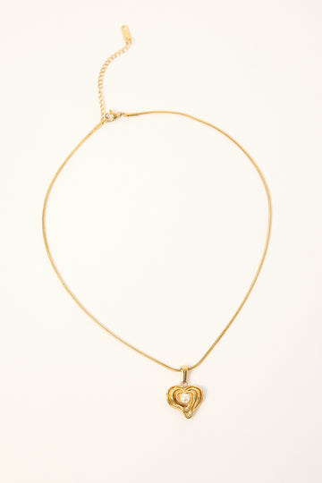 Token Pearl Heart Necklace Gold