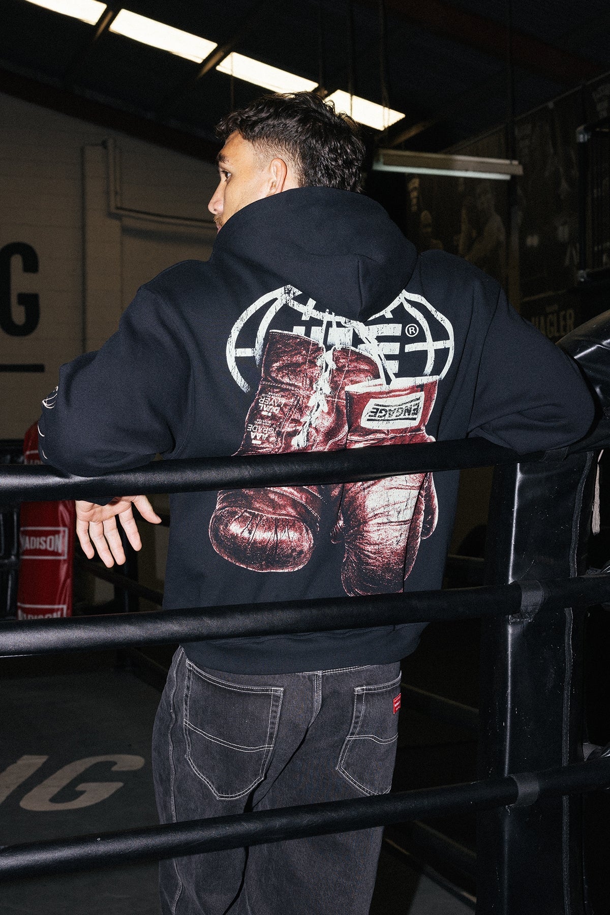 Engage Gloves Up Hoodie Black