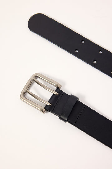 Rusty Tease Leather Stud Belt Black