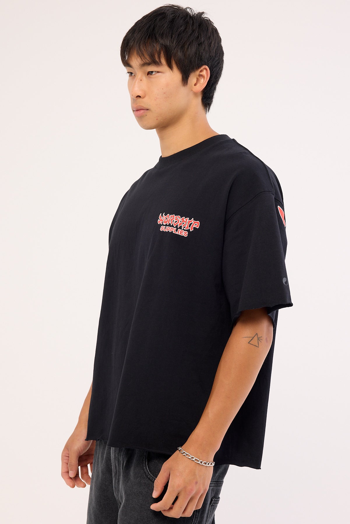 Worship Horns Box Crop Oversize Tee Black Black