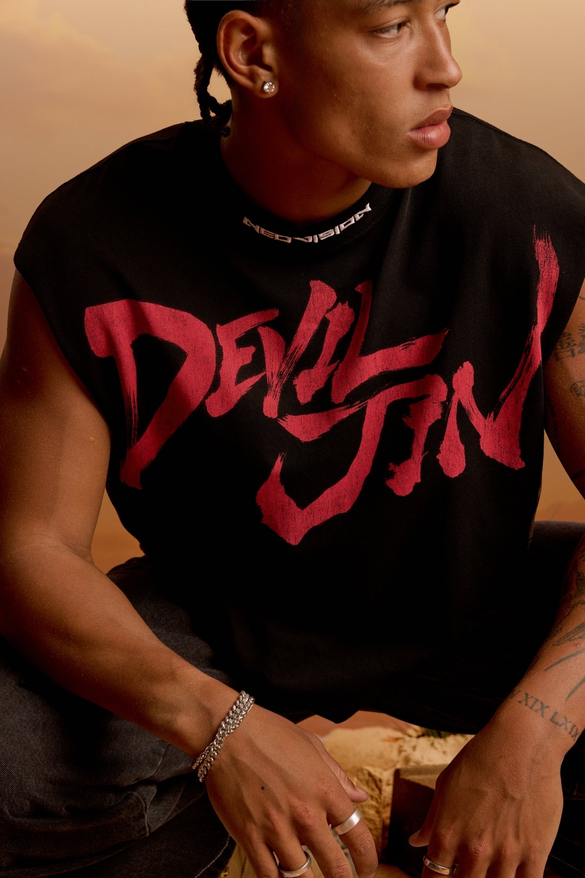 Neovision Devil Jin Graffiti Cropped Muscle Tank Black – Universal
