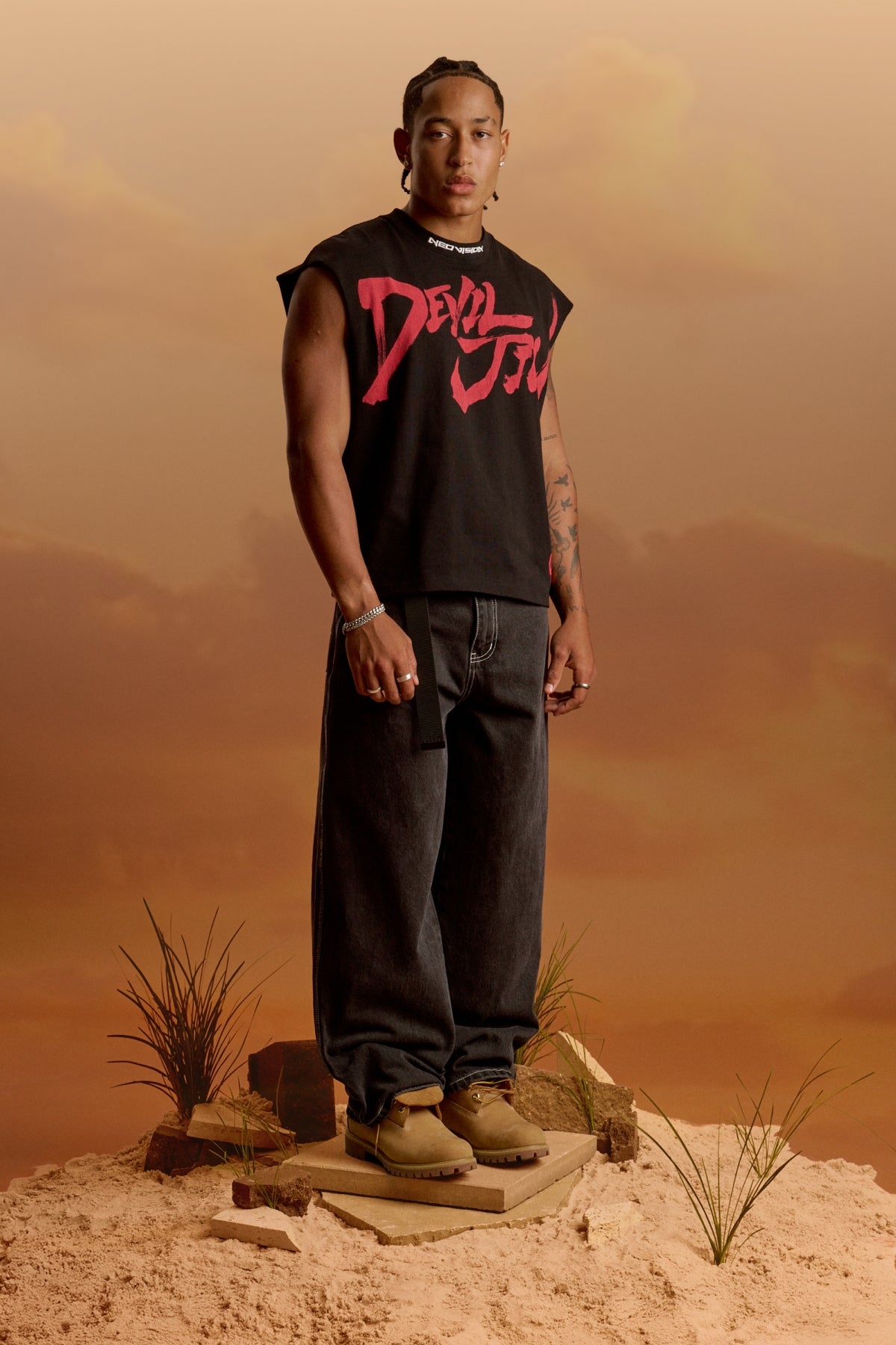 Neovision Devil Jin Graffiti Cropped Muscle Tank Black – Universal