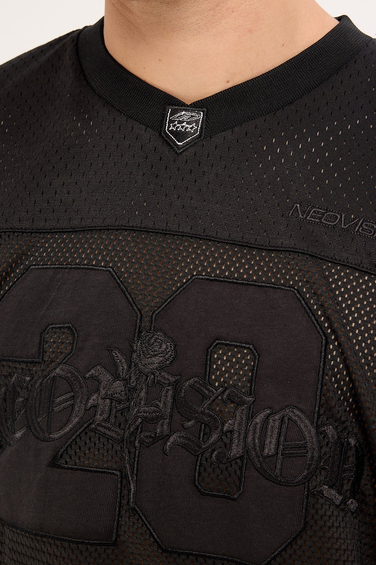 Neovision Rosebud V Neck Jersey Black