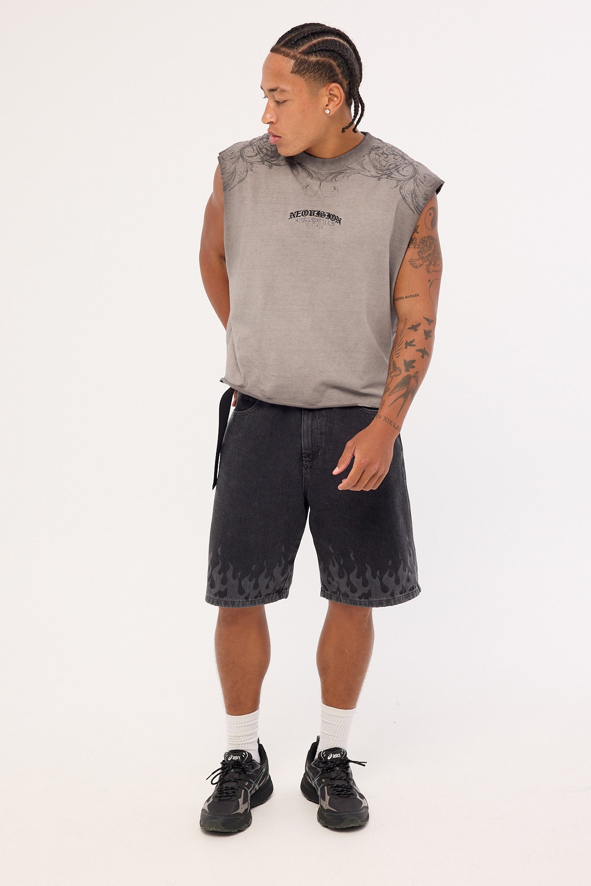Neovision Shroud Cropped Muscle Tank Heavy Pigment Grey