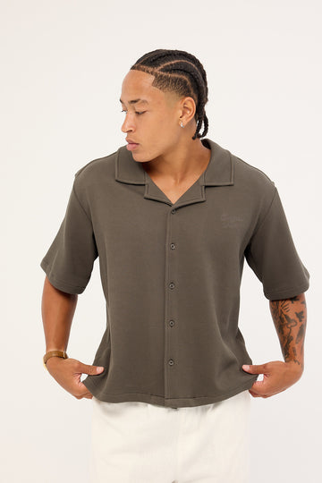 Common Need Alaric Boxy Cropped Resort Shirt Asphalt