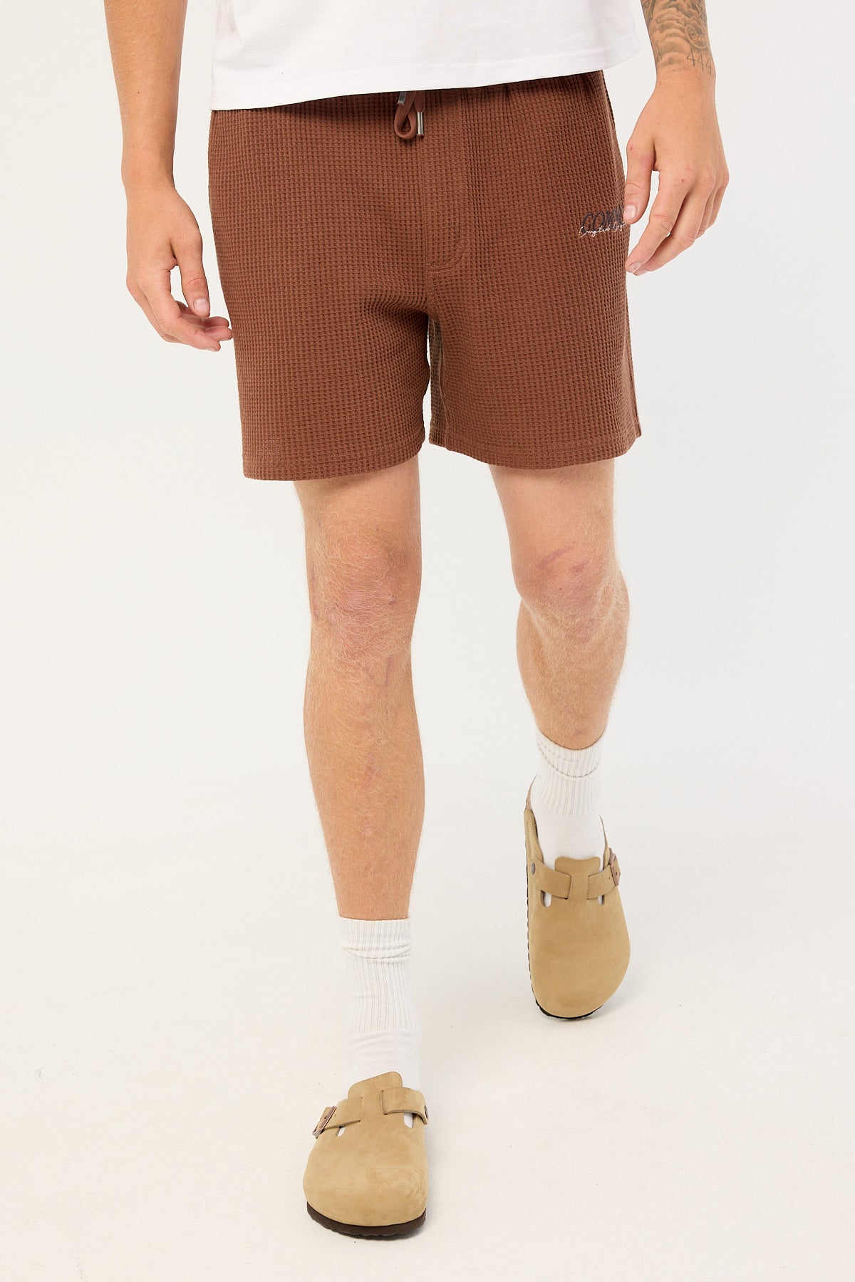 Common Need Slant Waffle Elastic Waist Short Mushroom