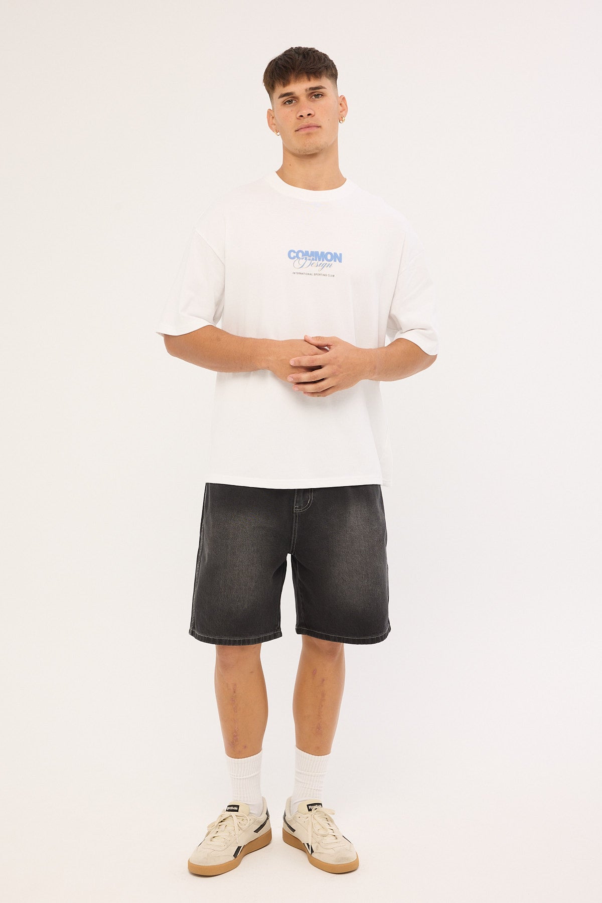 Common Need Oval Carpenter Jort Washed Black