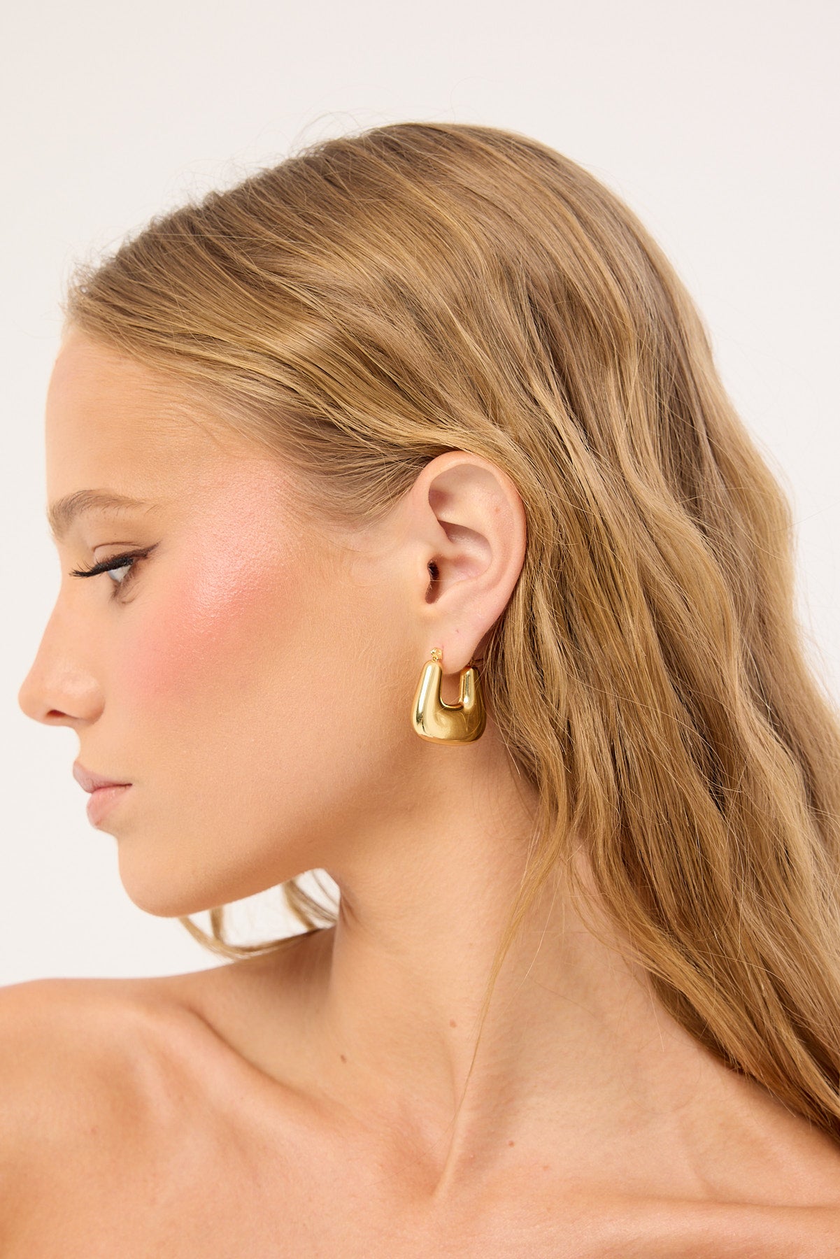 Token Jade Hoop Earring Gold