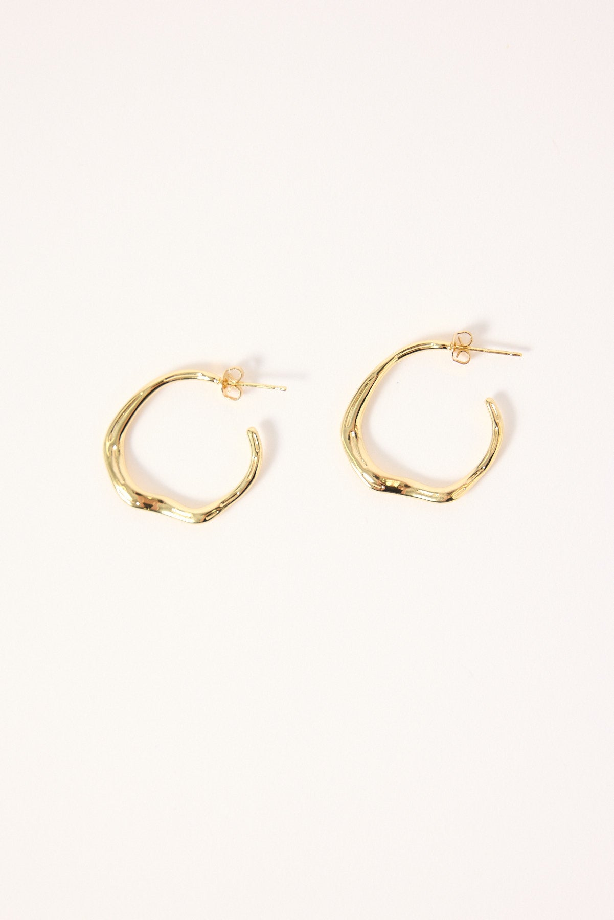Token Hayley Hoop Earring Gold