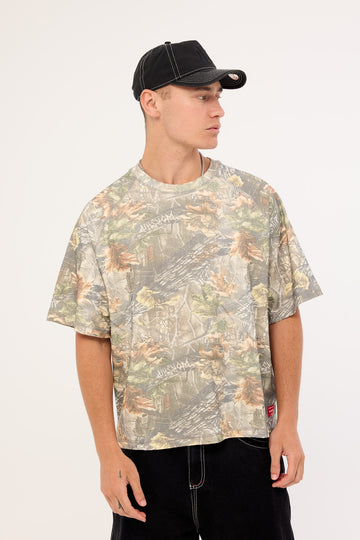 Worship Bushman Box Fit Cropped Oversize Raglan Tee Bushman Camo
