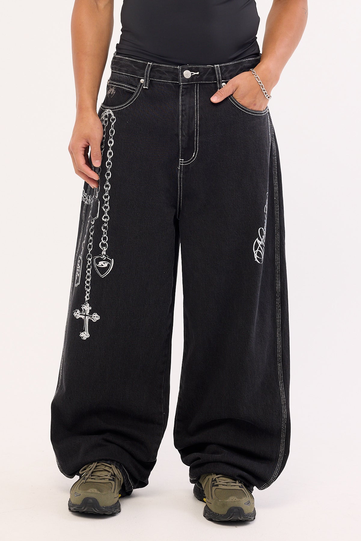 Neovision Shackle Behemoth Super Baggy Jean Dirty Washed Black