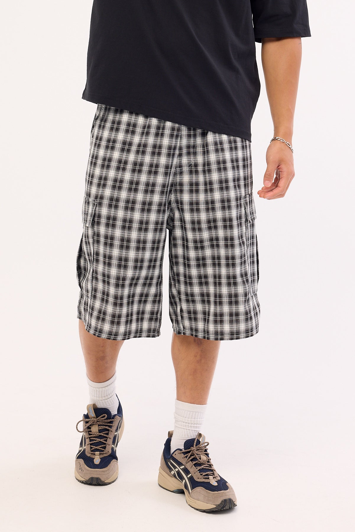 Rusty Screwdriva Elastic Cargo Short Black