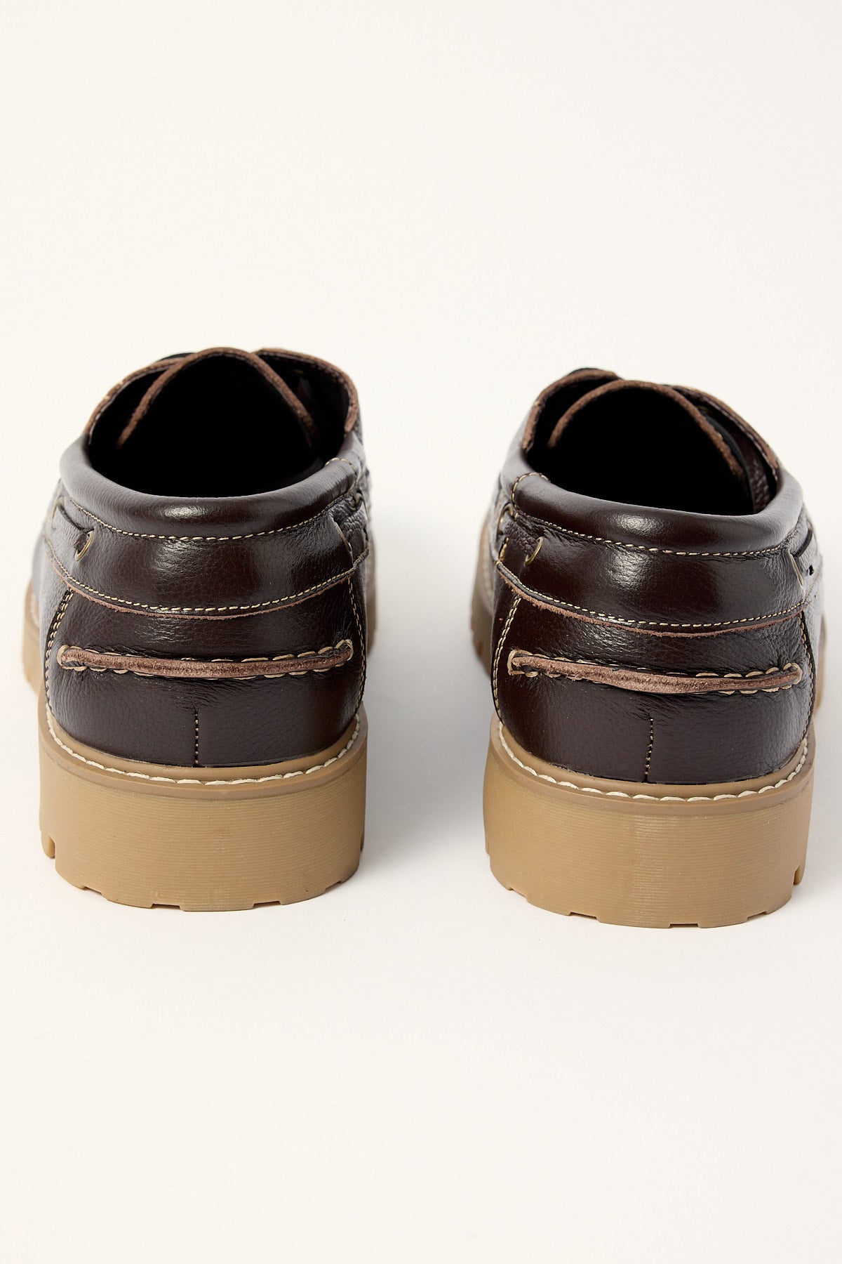 Uncut Bermuda Dark Brown Tumble Leather