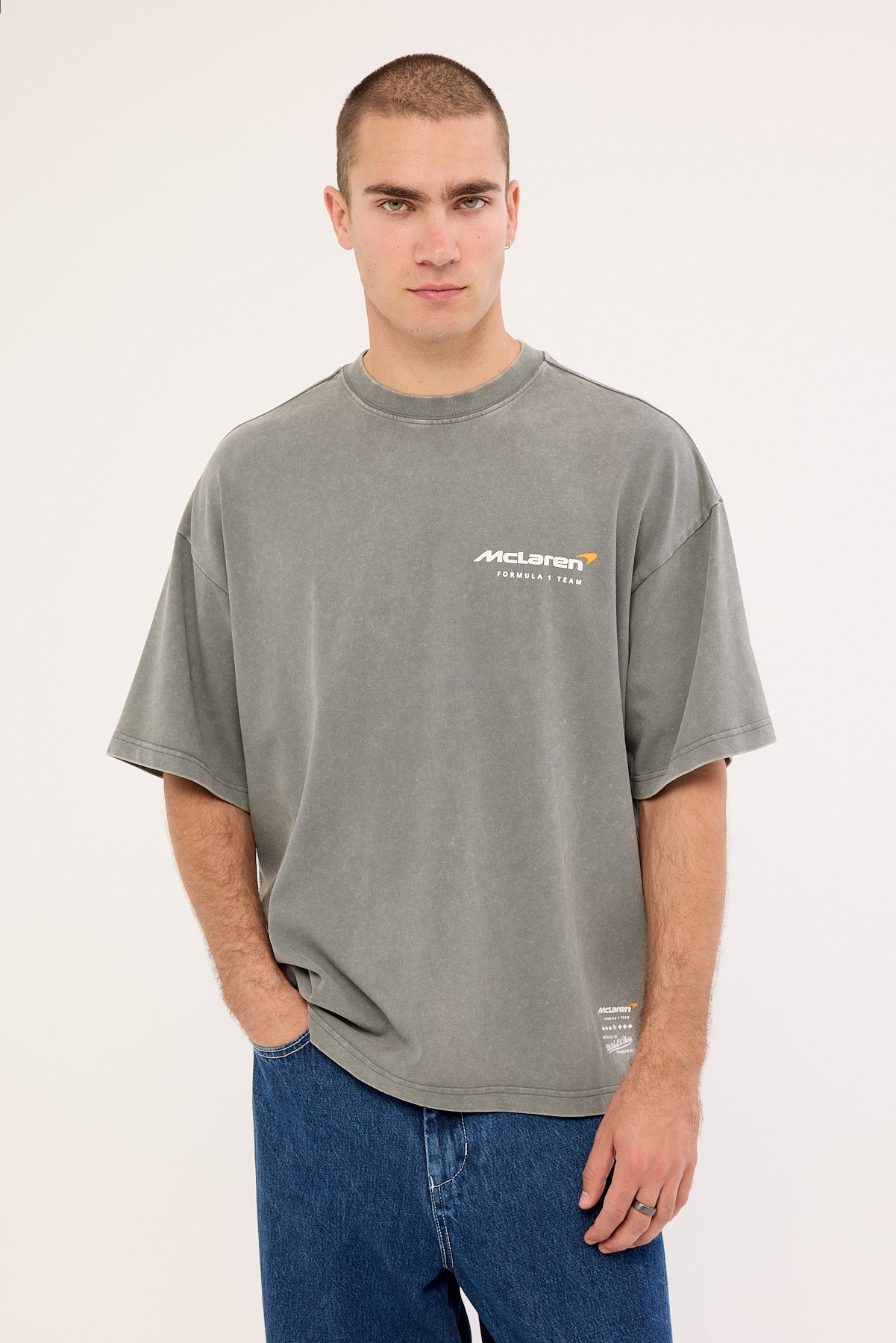 Mitchell & Ness Mclaren 1963 Boxy Tee Washed Black