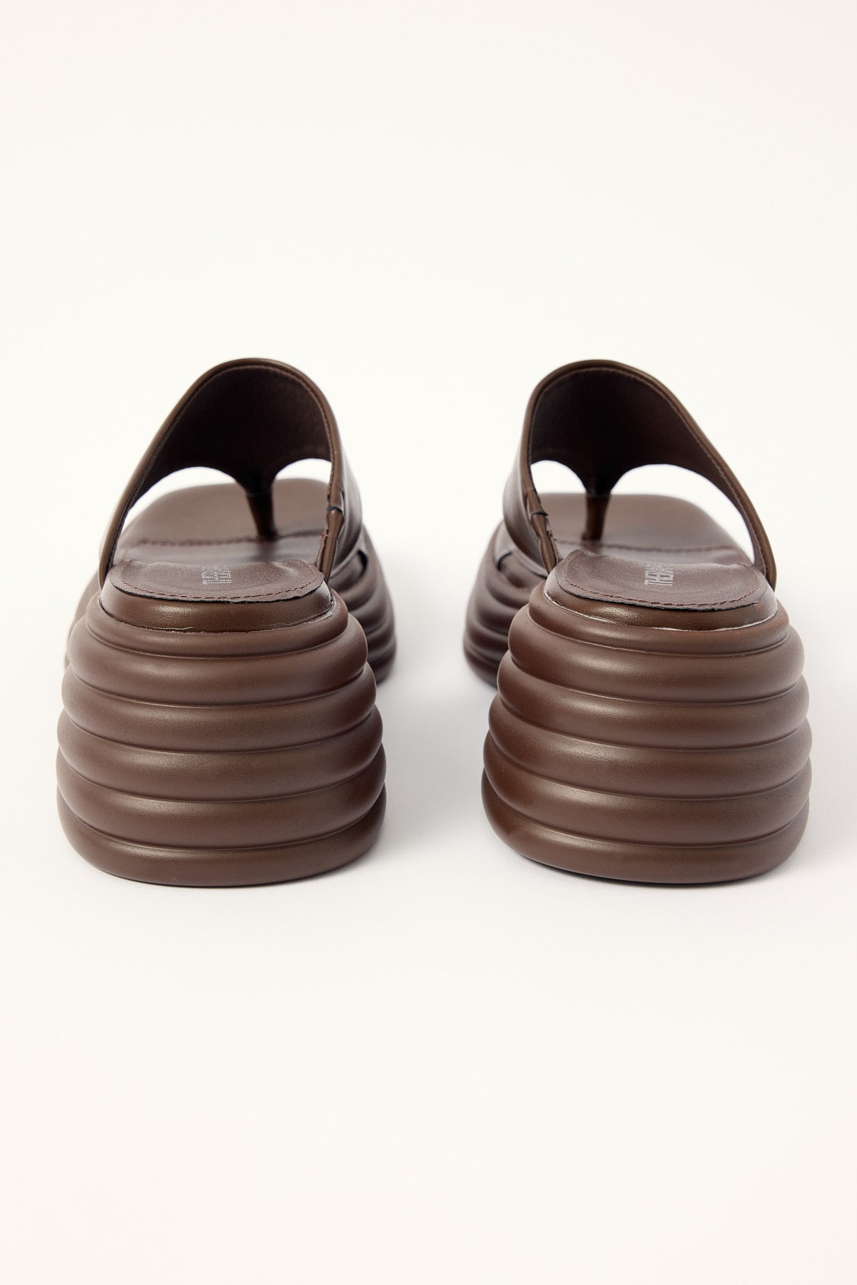 Therapy Frame Thong Wedge Slide Chocolate Smooth PU