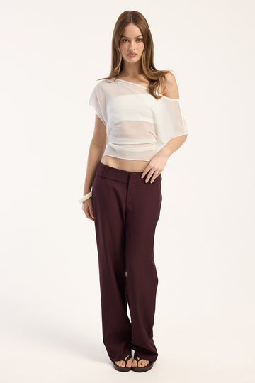 Perfect Stranger Tala Mid Rise Petite Pant Burgundy