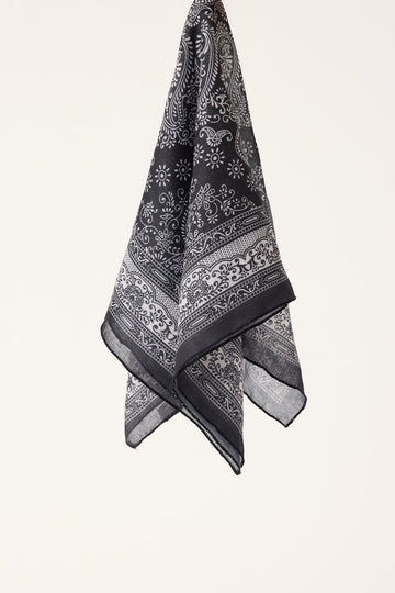 Token Paisley Bandana Black