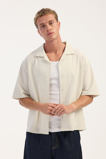Common Need Distinct Boxy Cropped Resort Shirt White Stripe