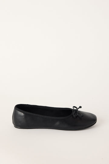Therapy Oracle Ballet Flat Black